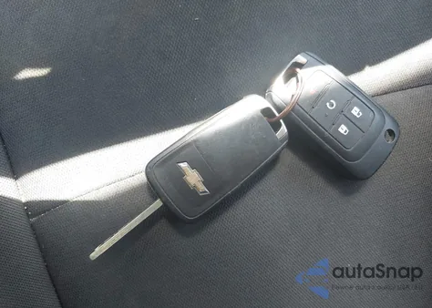 2016 Chevrolet Trax 1Ls z USA, uszkodzony, nr VIN KL7CJKSB5GB608001